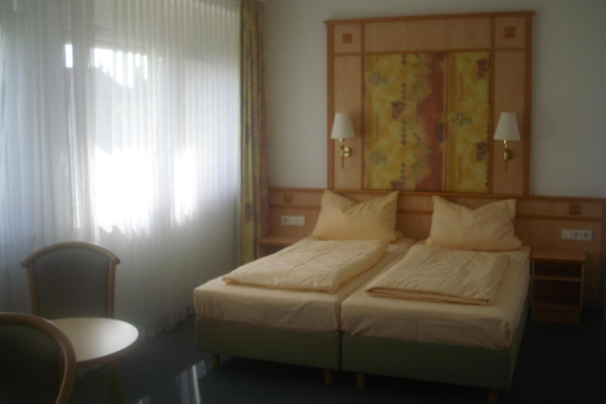 Hotel Wetterau - Self-Check-In Wölfersheim Dış mekan fotoğraf