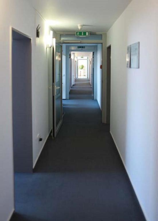 Hotel Wetterau - Self-Check-In Wölfersheim Dış mekan fotoğraf